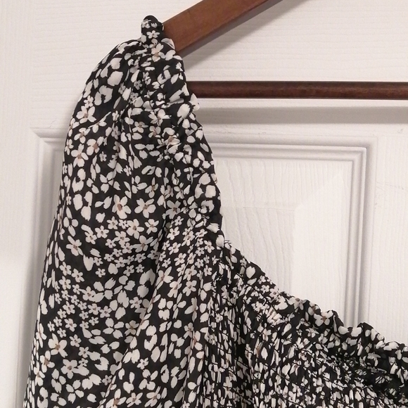 Dynamite Printed Mini Dress - Picture 6 of 9